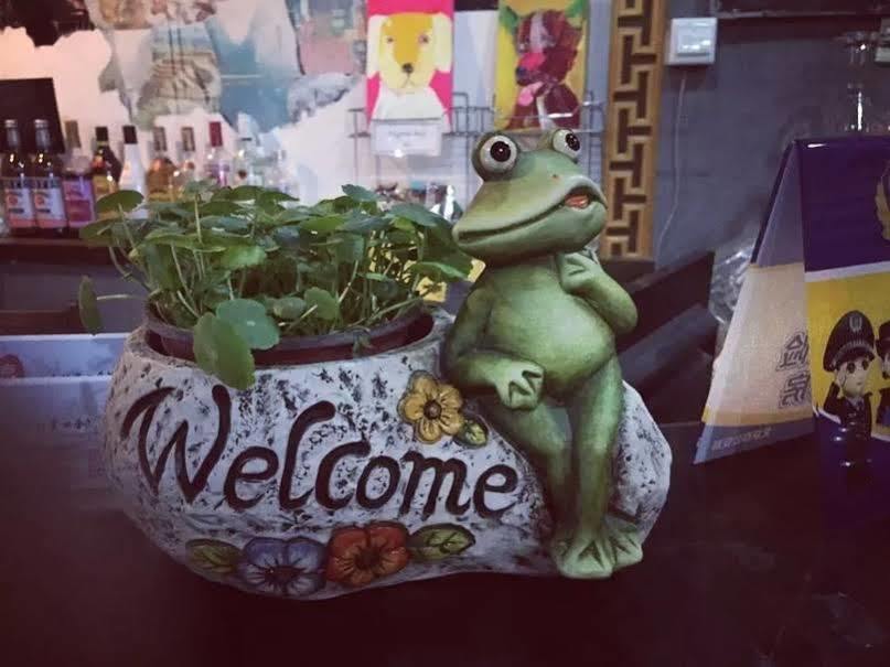 Three Legged Frog Hostel Beijing Eksteriør billede